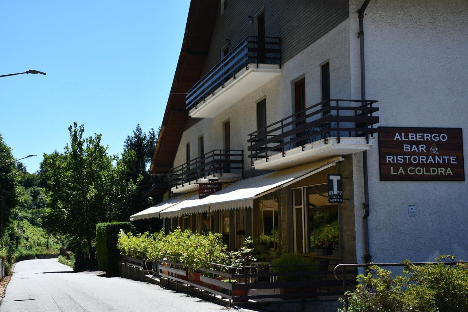 Albergo La Coldra Quarona Esterno foto